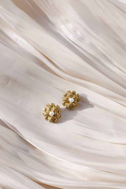 Amélie Vintage Perlenblumen-Clip-Ohrringe