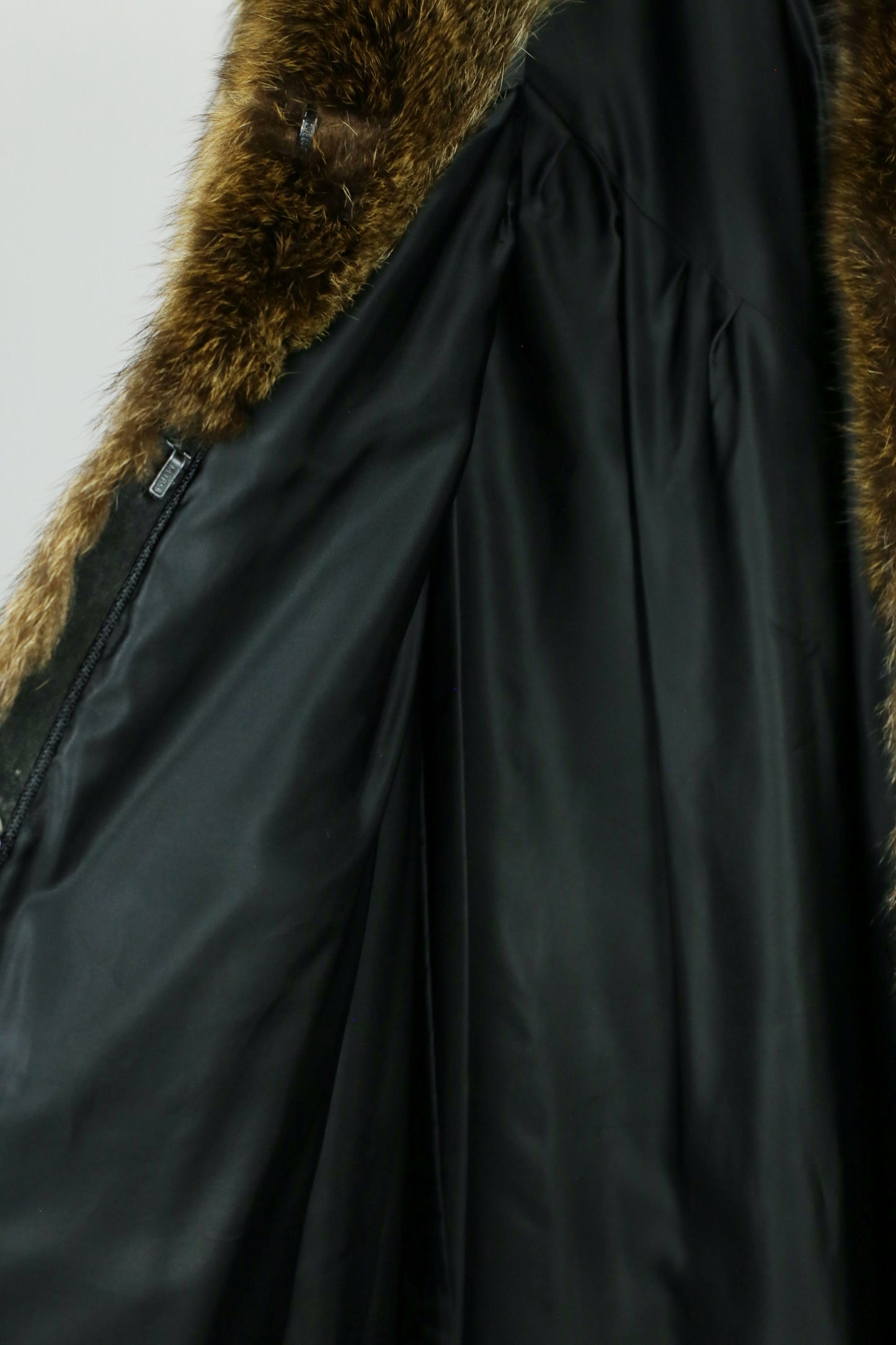Vintage Raccoon Coat “Hannah”