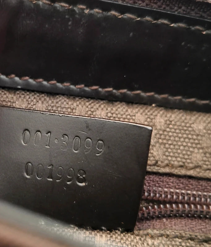 Vintage Gucci Bag from the Tom Ford Era (Logo-Canvas)