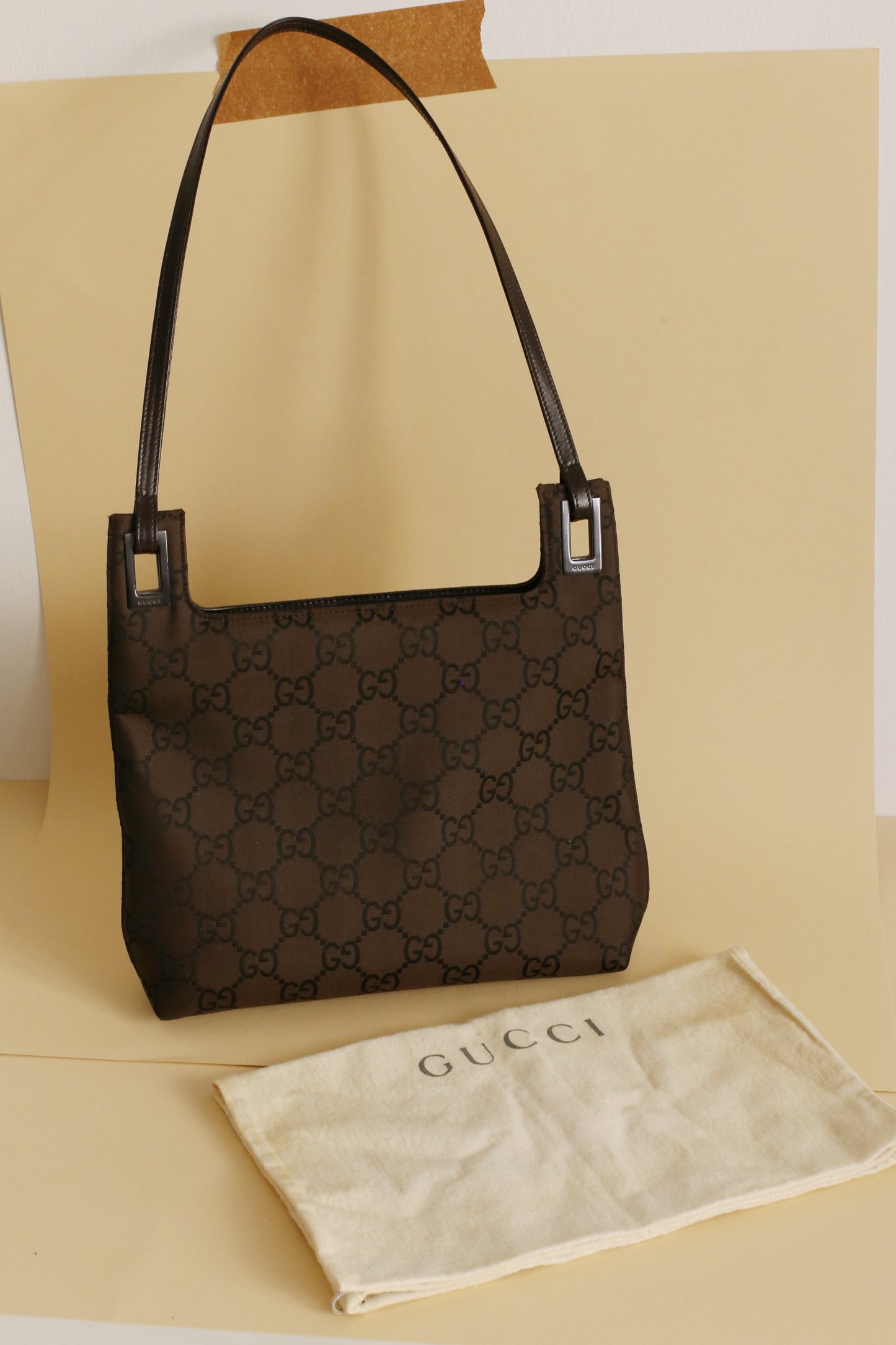 Vintage Gucci Bag from the Tom Ford Era (Logo-Canvas)