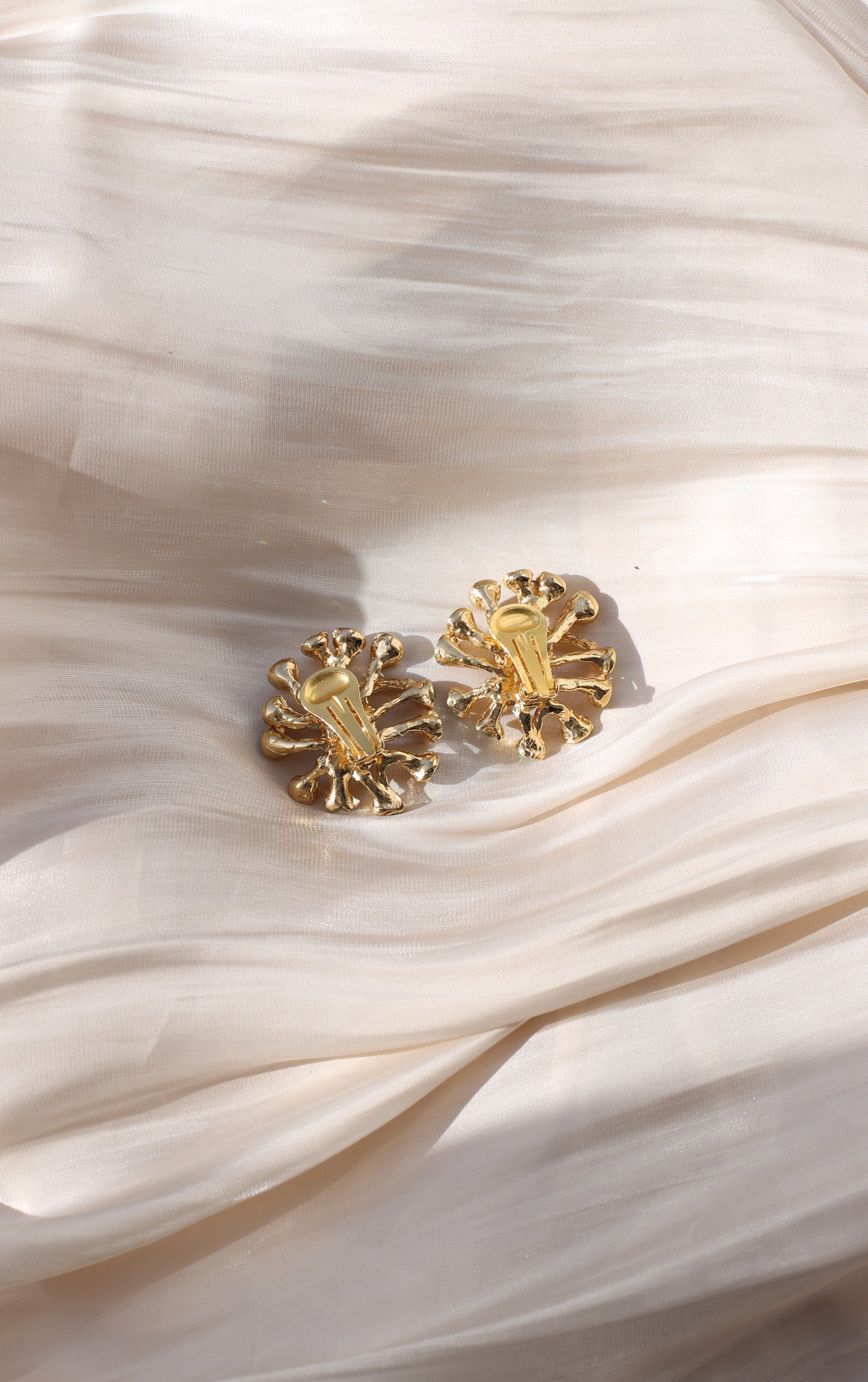 Kaia Vintage Green Crystal Starburst Clip Earrings