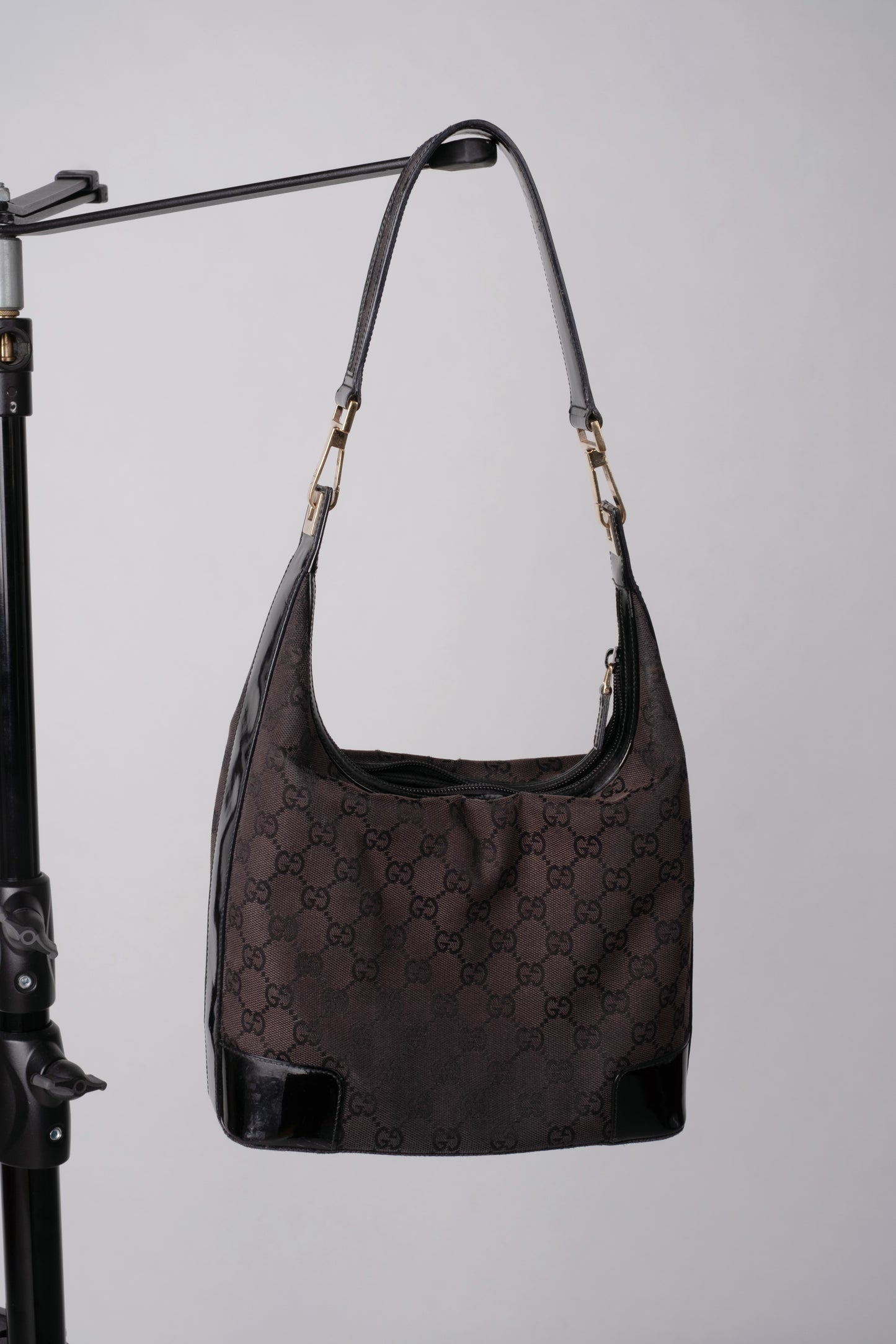 Gucci GG-Logo-Canvas Bag with Patent Leather Handles from the 90s