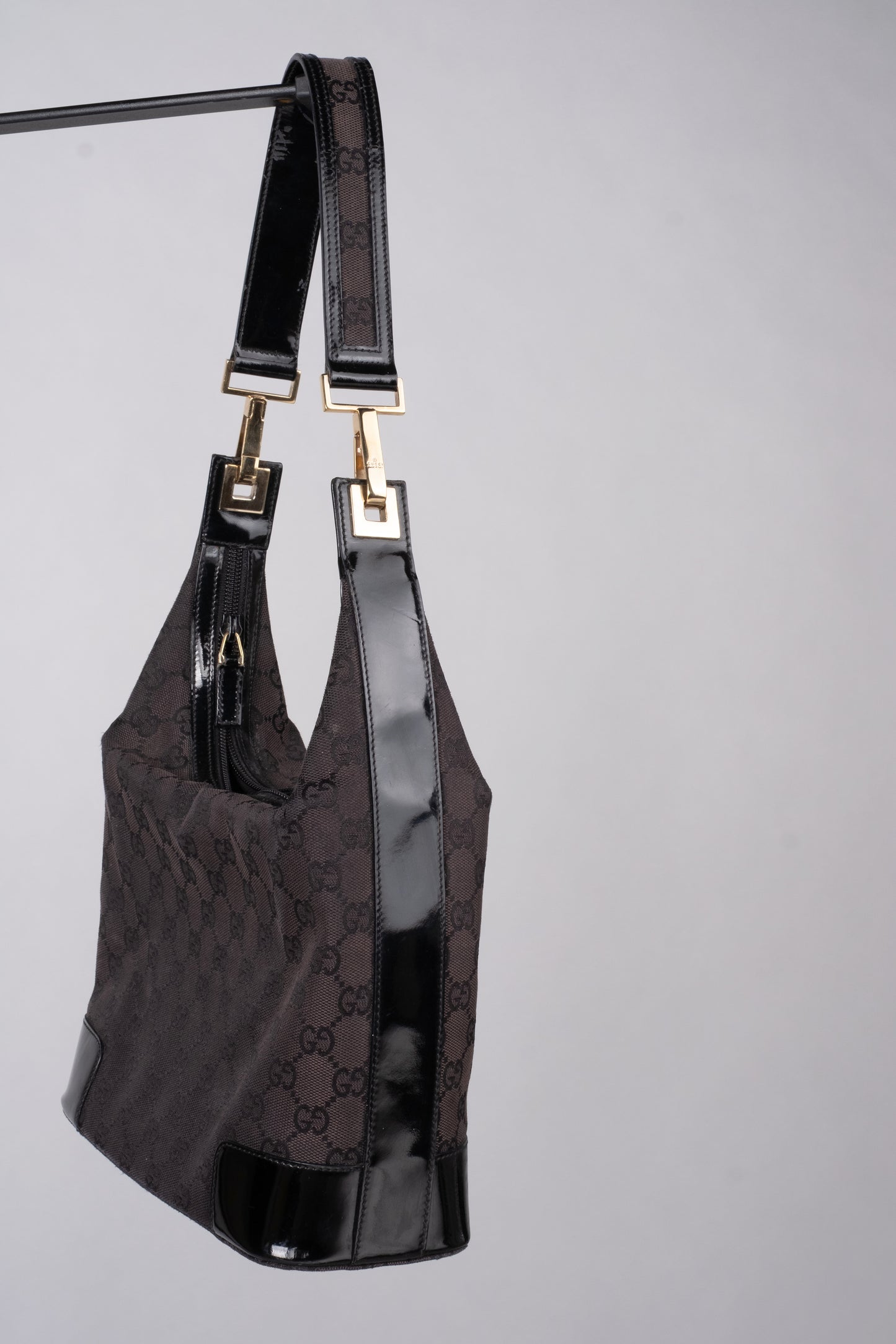 Gucci GG-Logo-Canvas Bag with Patent Leather Handles from the 90s