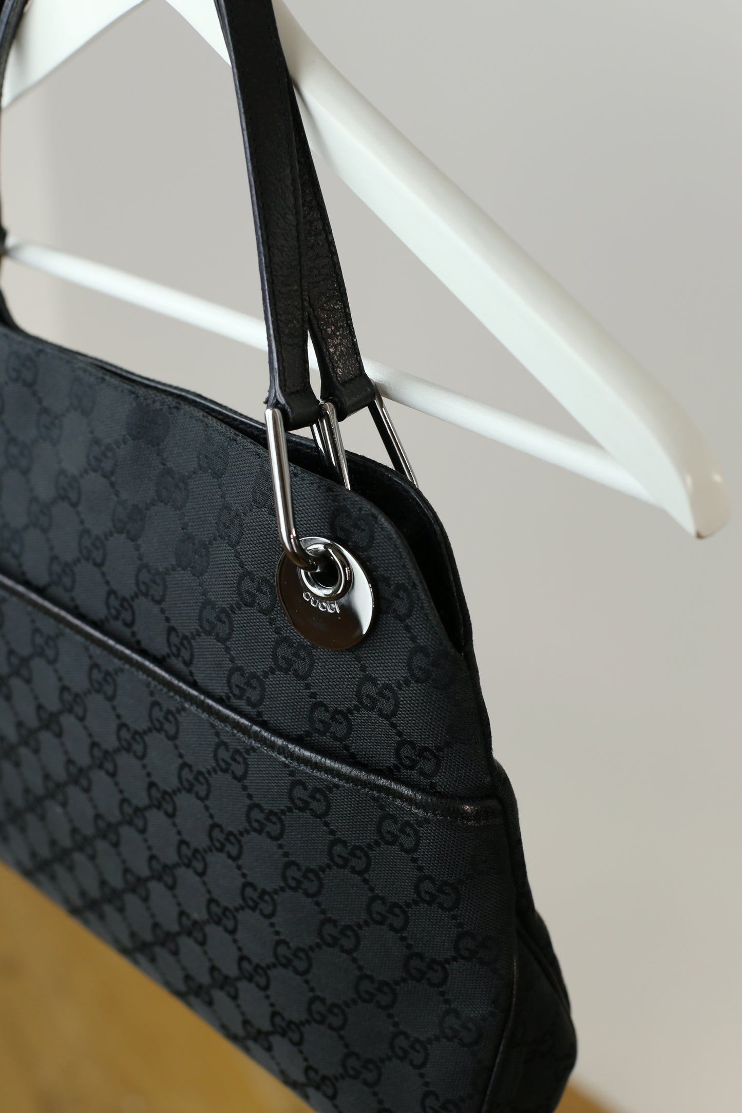 Vintage Gucci GG-Logo-Canvas Bag from the late-1990s