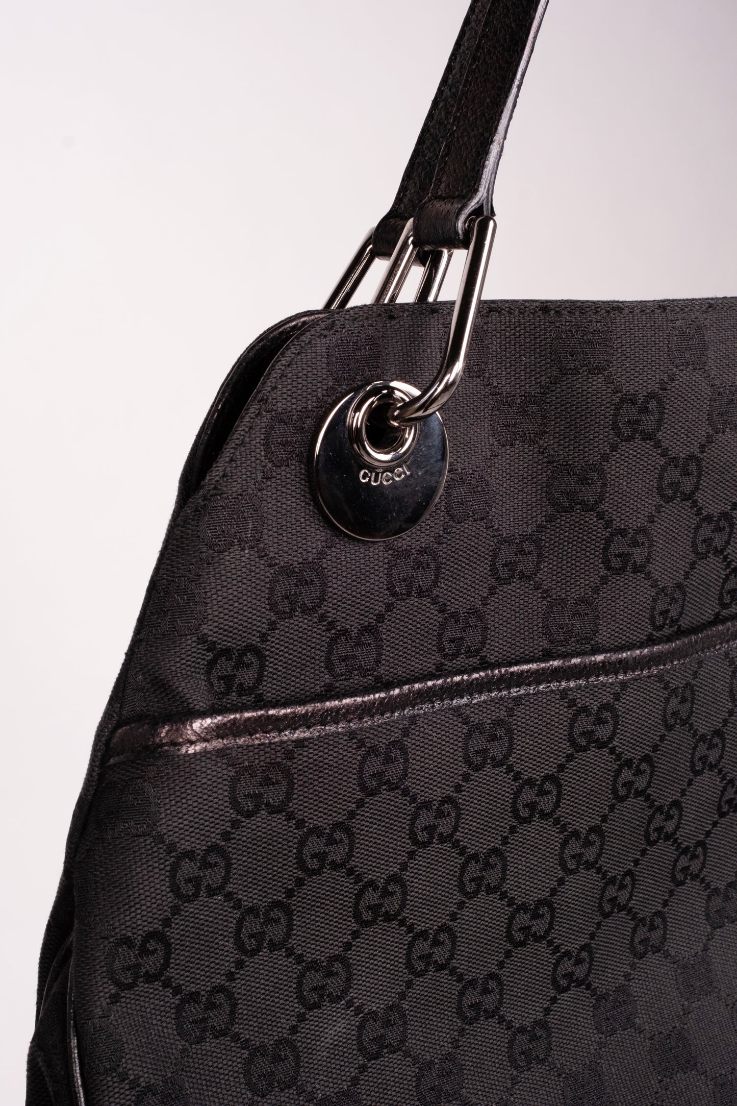 Vintage Gucci GG-Logo-Canvas Bag from the late-1990s