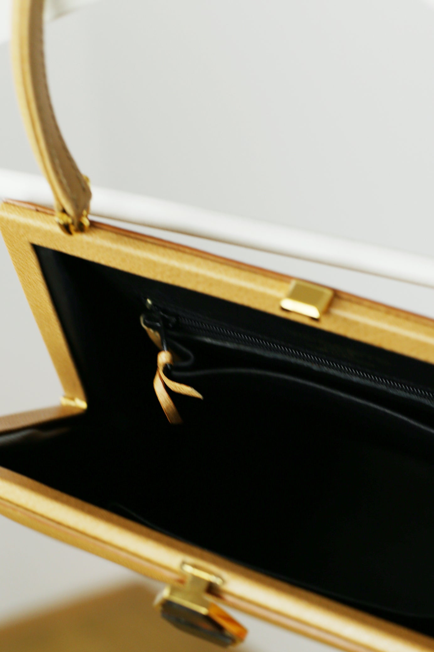 Vintage Morabito Handbag – Maison Rivée