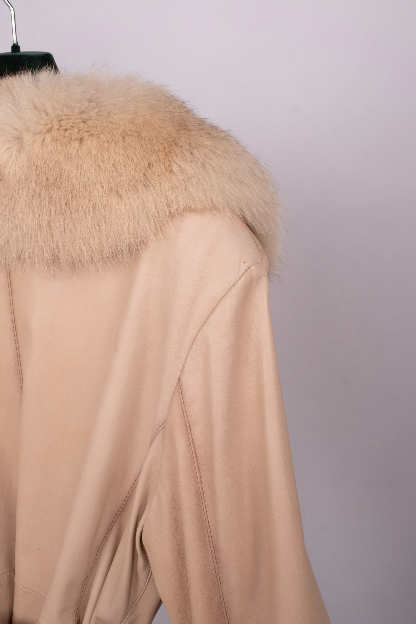 Vintage Leather Coath  "Noor" with Fox Fur Collar