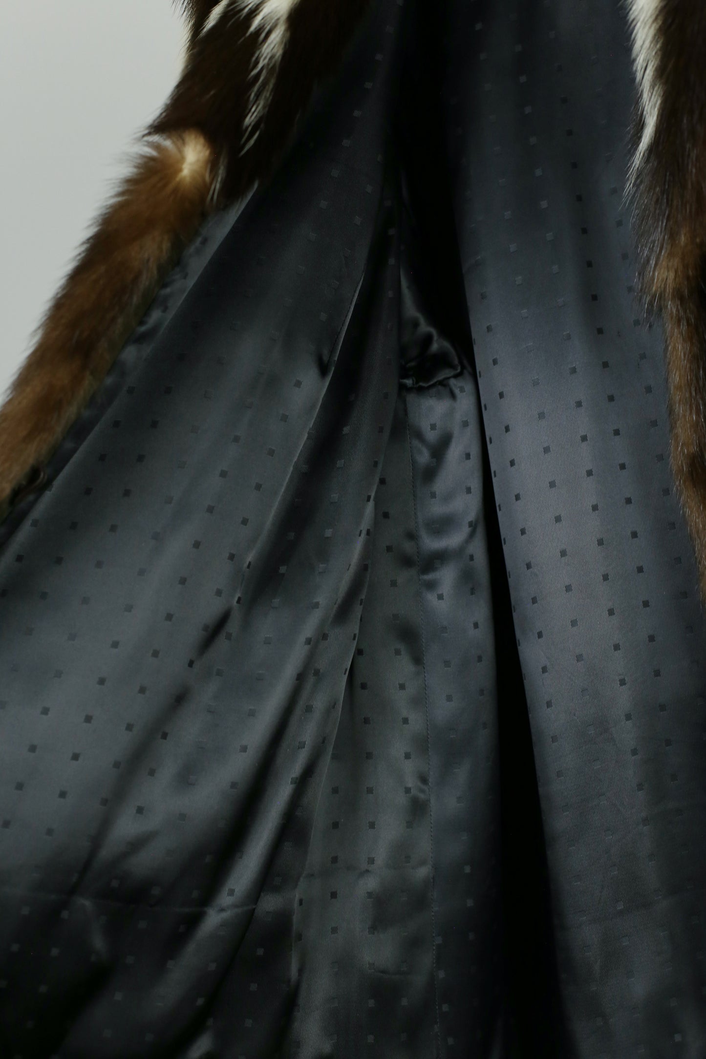 Premium Vintage Skunk Fur Jacket "Georgia'