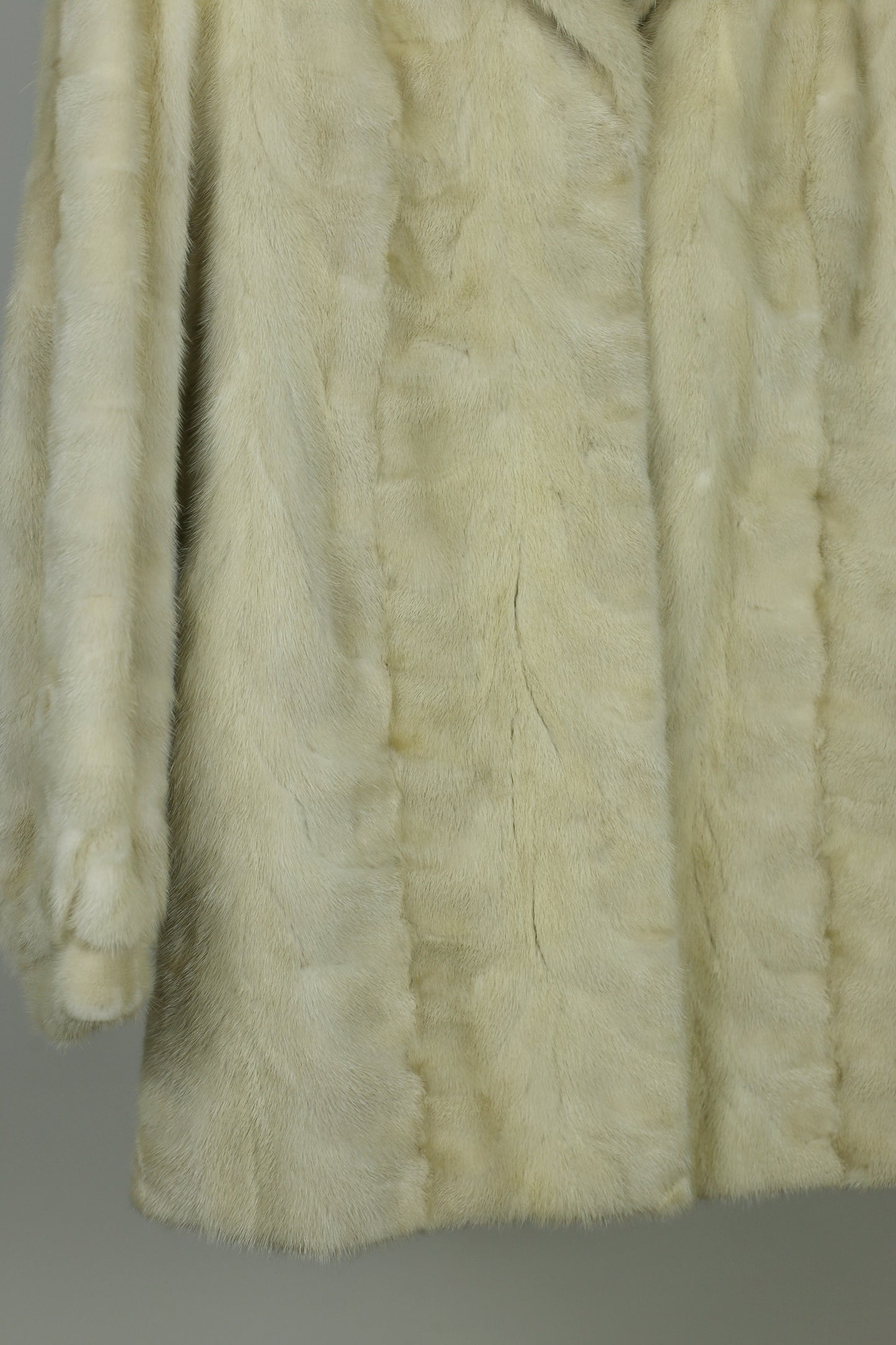 Cream White Vintage Mink Jacket with Hat "Nima"