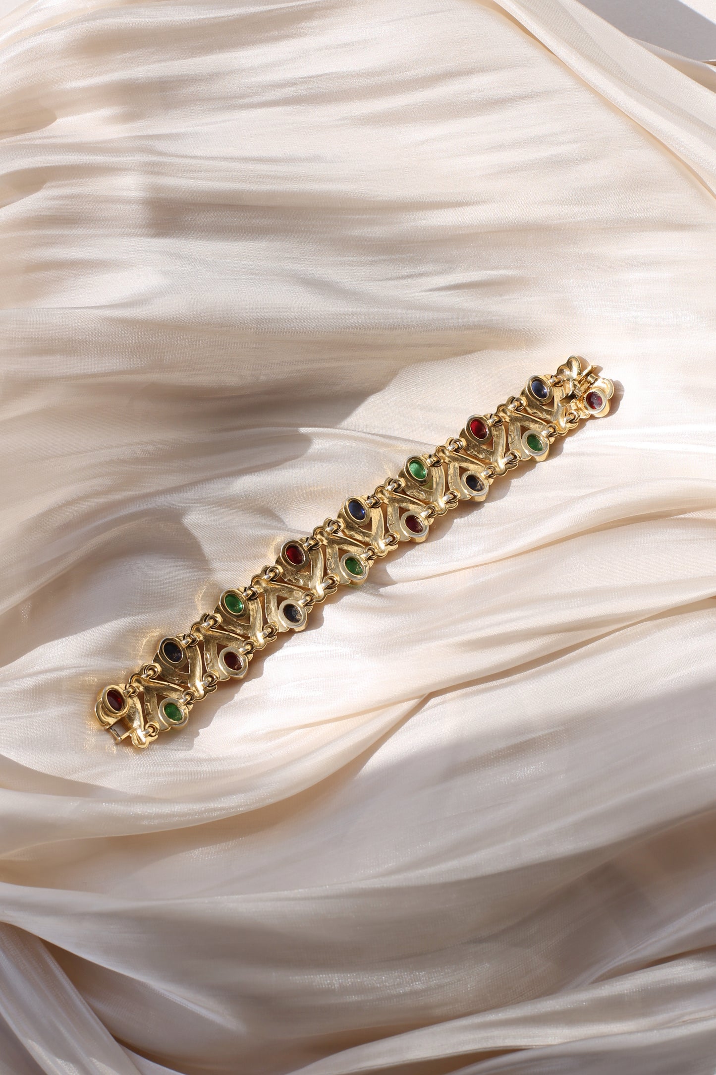 Nina Ricci Vintage Cabochon Link Bracelet