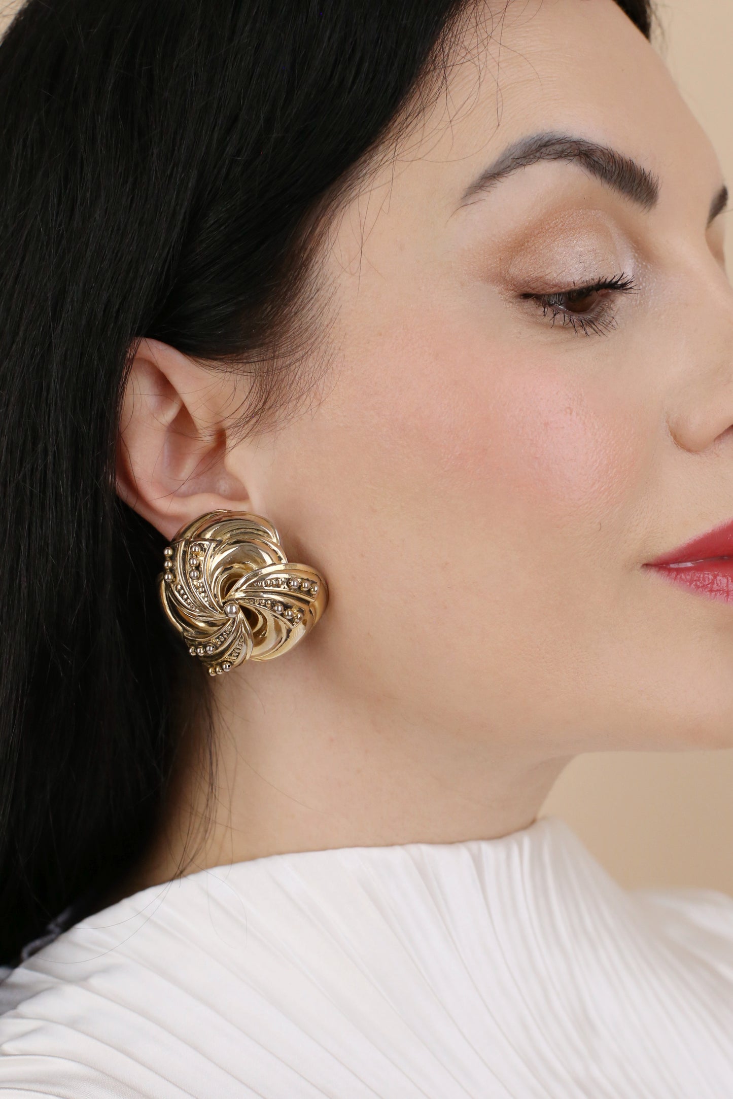 Violette Vintage Swirl Clip-Ohrringe